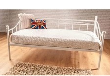 Small Single Black Metal Day