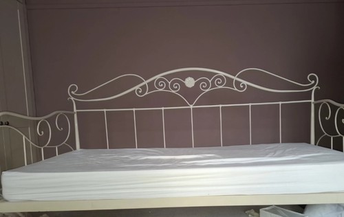 Laura ashley day - laura, off